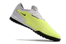 Chuteira Nike Phantom GX Pro Society