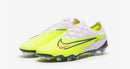 Chuteira Nike Phantom GX Low Elite FG Campo